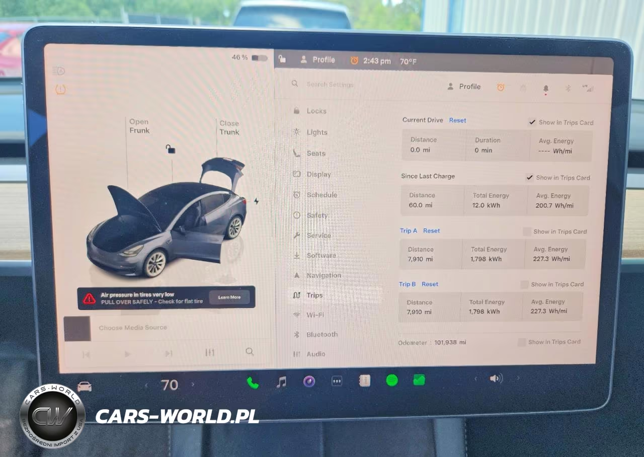 2022 Tesla Model 3 VIN:5YJ3E1EA9NF369356 - 9