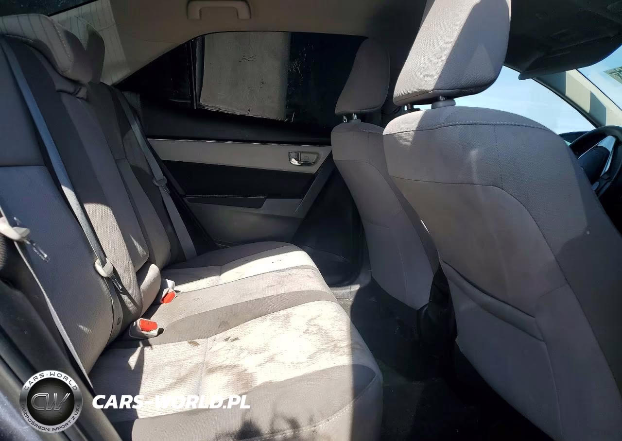 2019 Toyota Corolla L VIN:5YFBURHE3KP857522 - 10