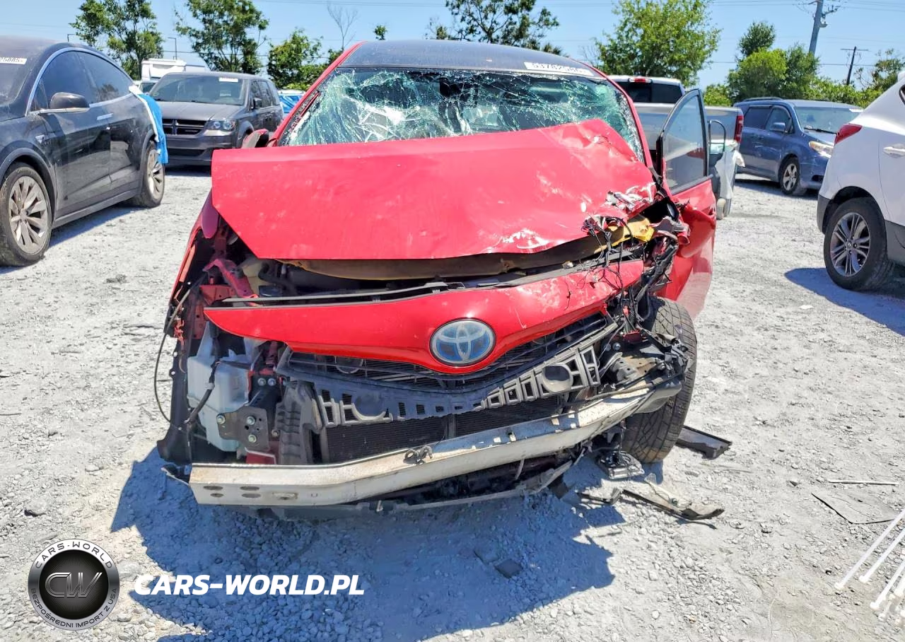 2015 Toyota Prius V Five VIN:JTDZN3EU9FJ032566 - 5