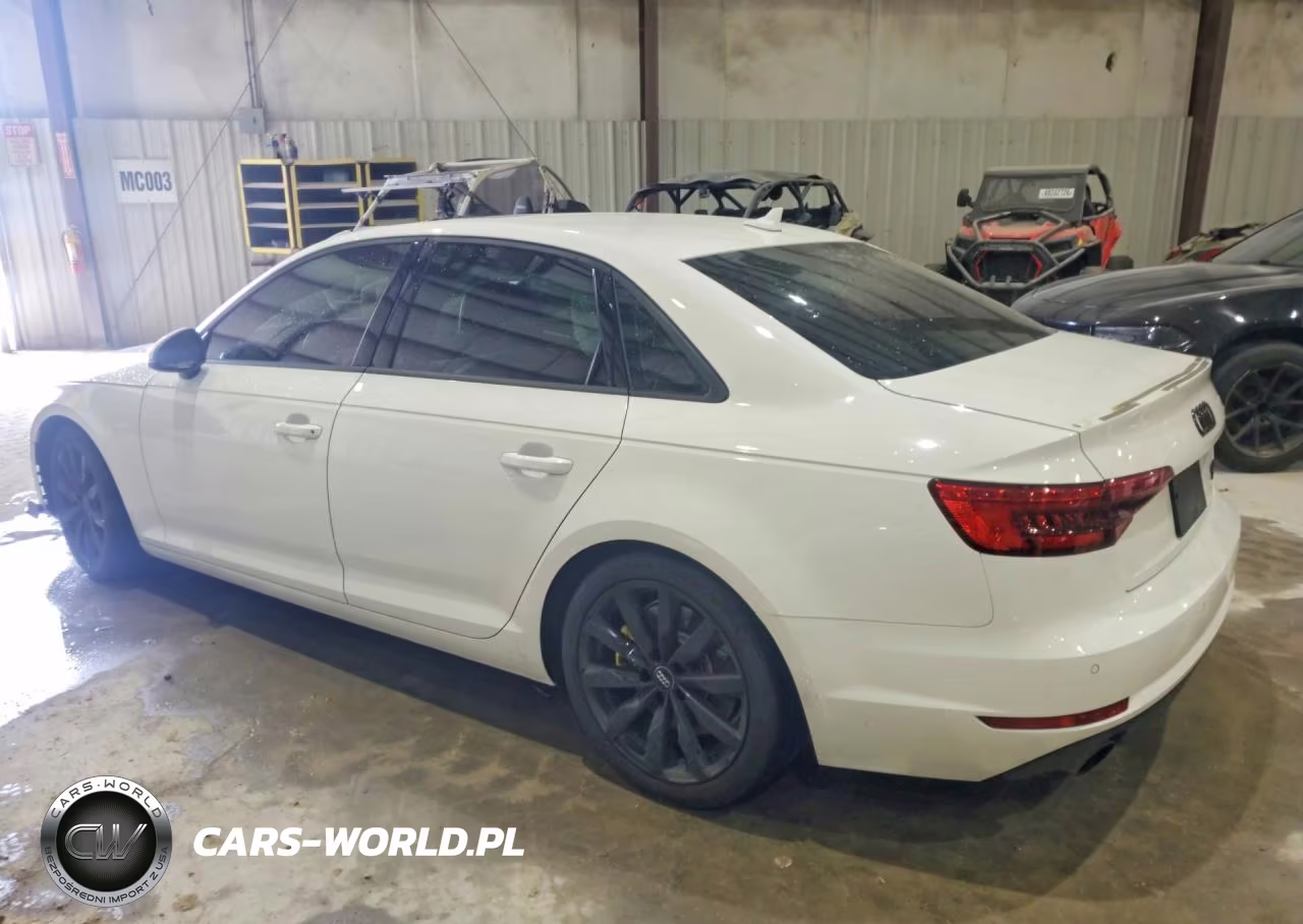 2017 Audi A4 Premium VIN:WAUANAF40HN001313 - 2