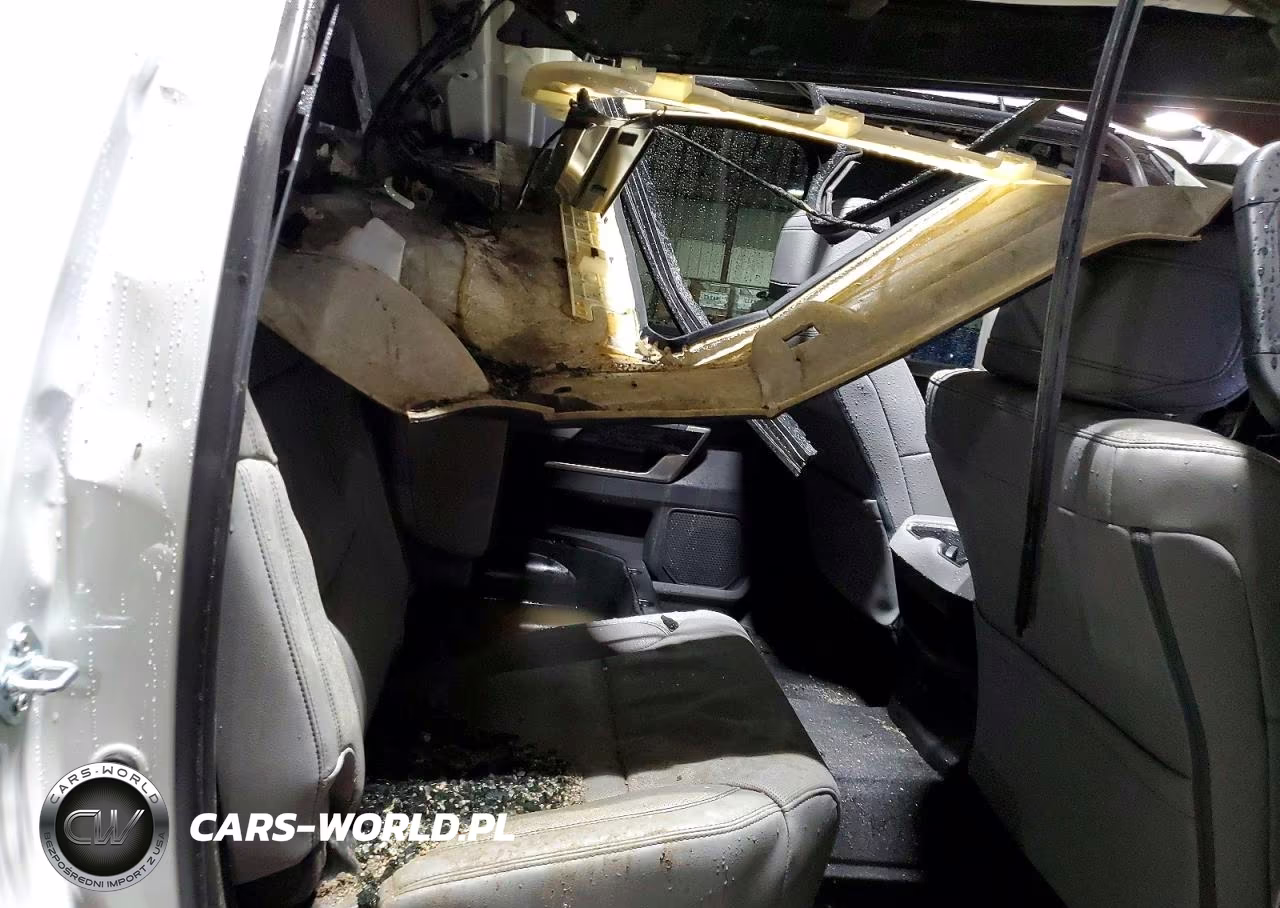 2026 Toyota Tundra VIN:5TFJA5DB5TX381933 - 10