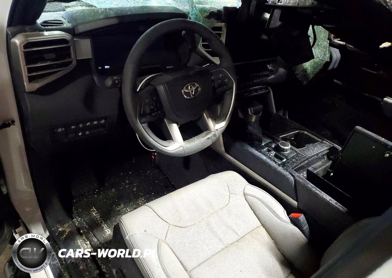 2026 Toyota Tundra VIN:5TFJA5DB5TX381933 - 8