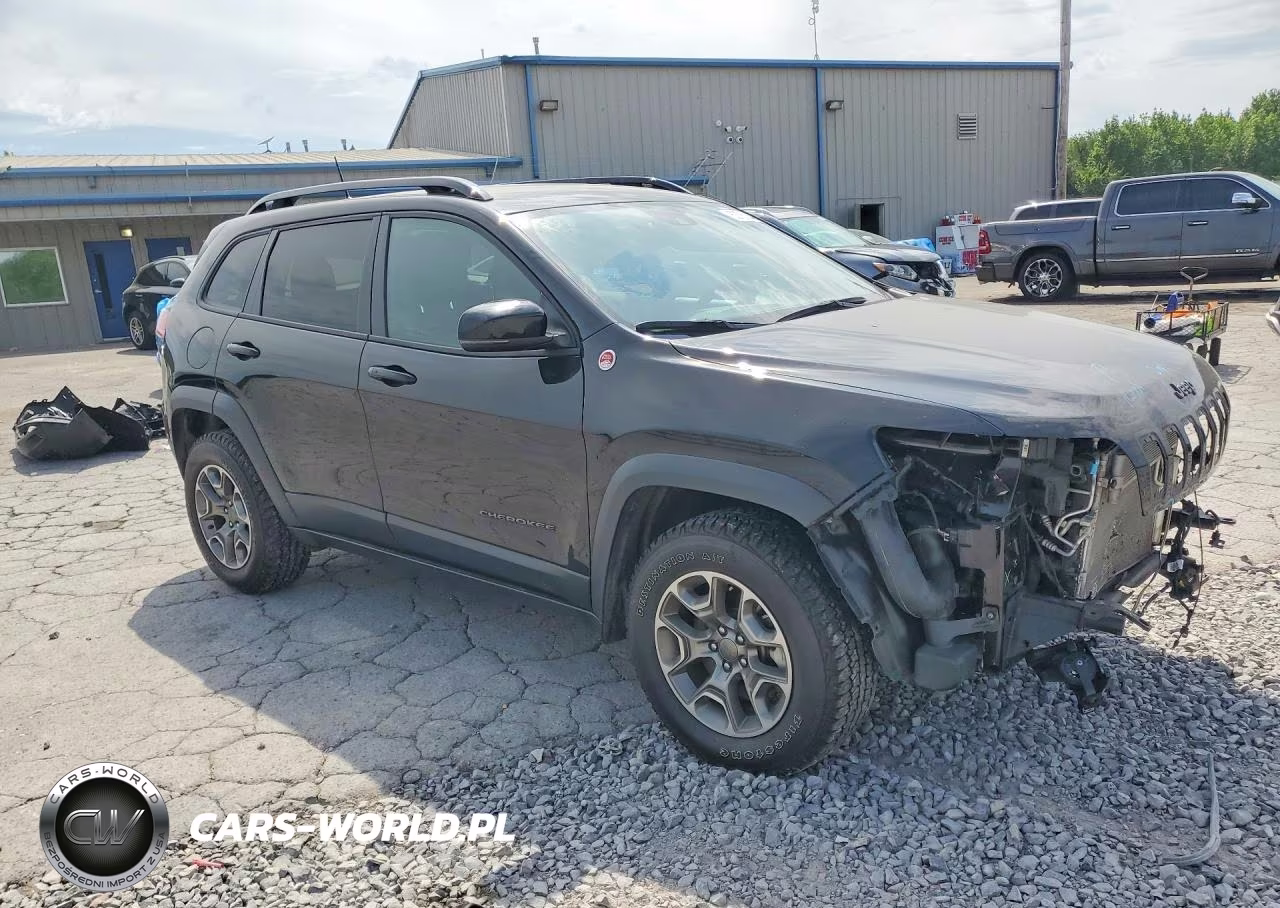 2022 Jeep Cherokee Trailhawk VIN:1C4PJMBX6ND522368 - 4
