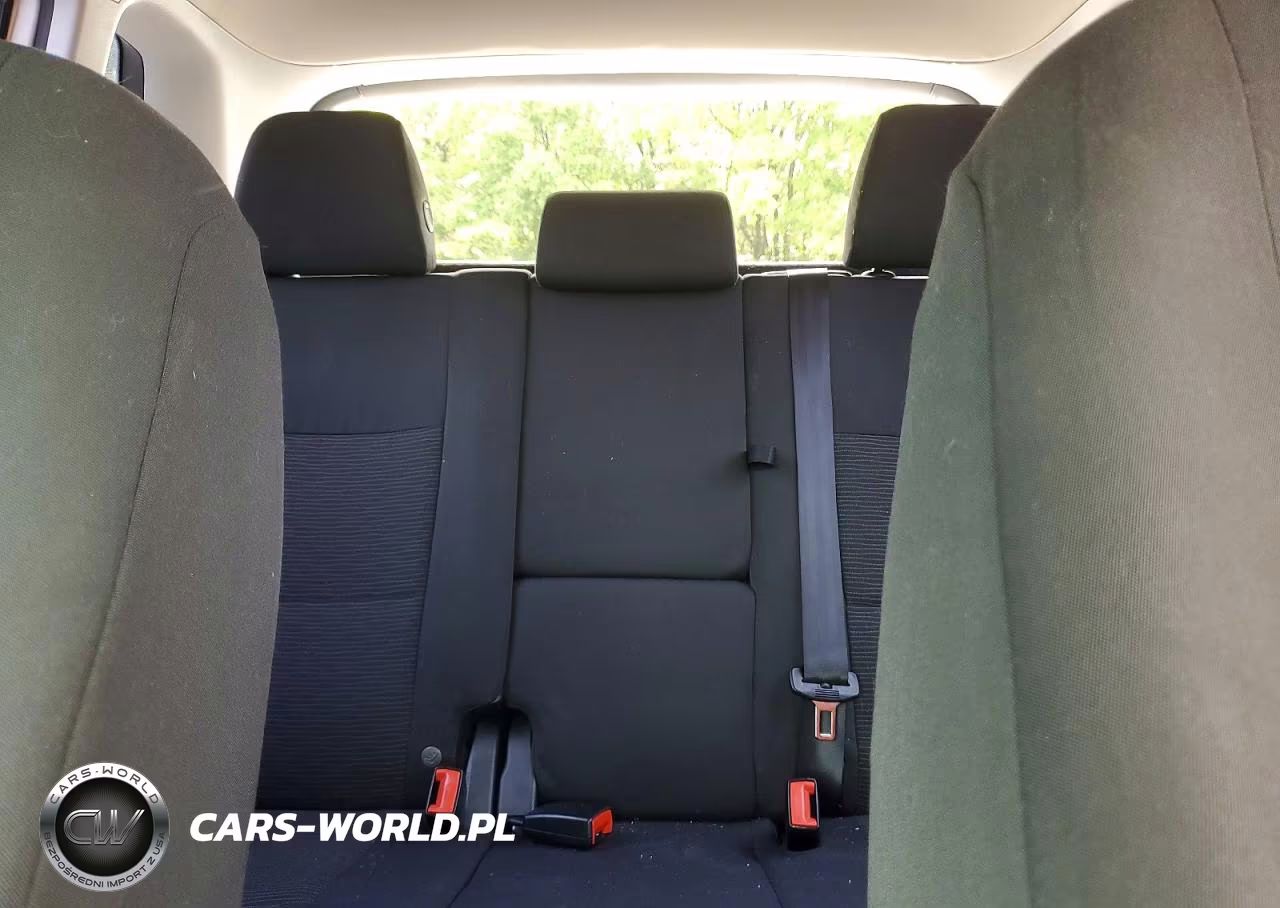 2015 Volkswagen Tiguan S VIN:WVGAV7AX3FW601978 - 10