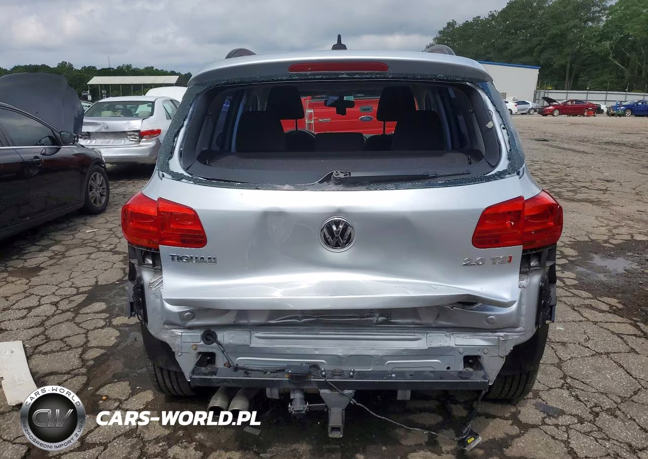 2015 Volkswagen Tiguan S VIN:WVGAV7AX3FW601978 - 6