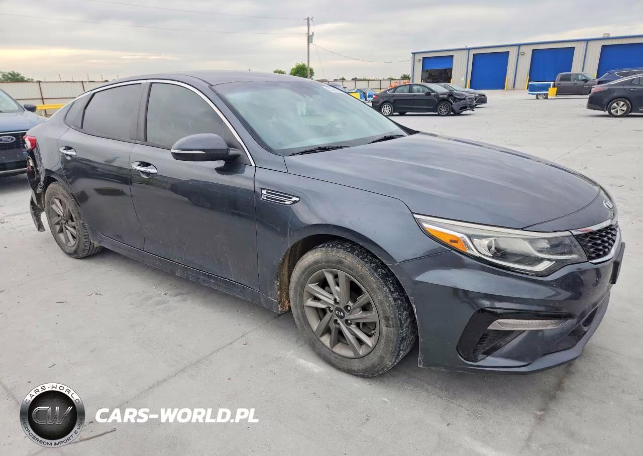 2020 Kia Optima Lx VIN:5XXGT4L33LG384054 - 4