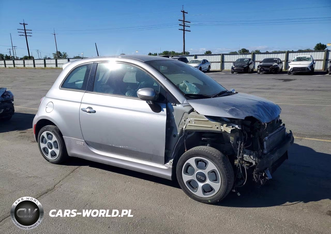 2015 Fiat 500 Electric VIN:3C3CFFGE7FT623440 - 4