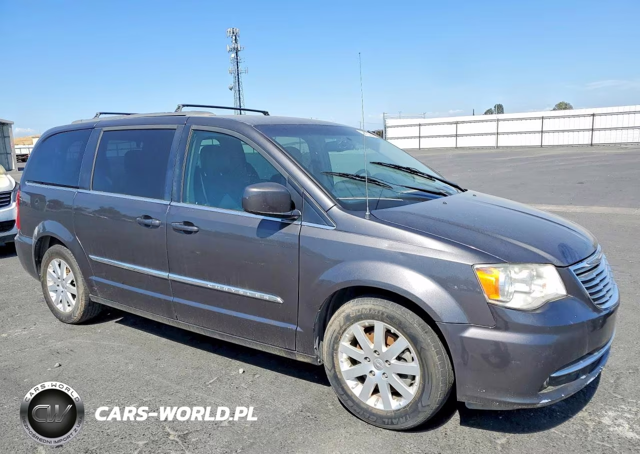 2016 Chrysler Town & Country Touring VIN:2C4RC1BG6GR269117 - 4