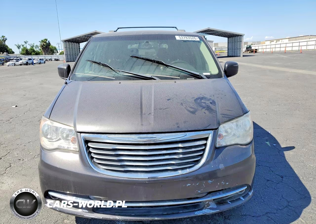 2016 Chrysler Town & Country Touring VIN:2C4RC1BG6GR269117 - 5