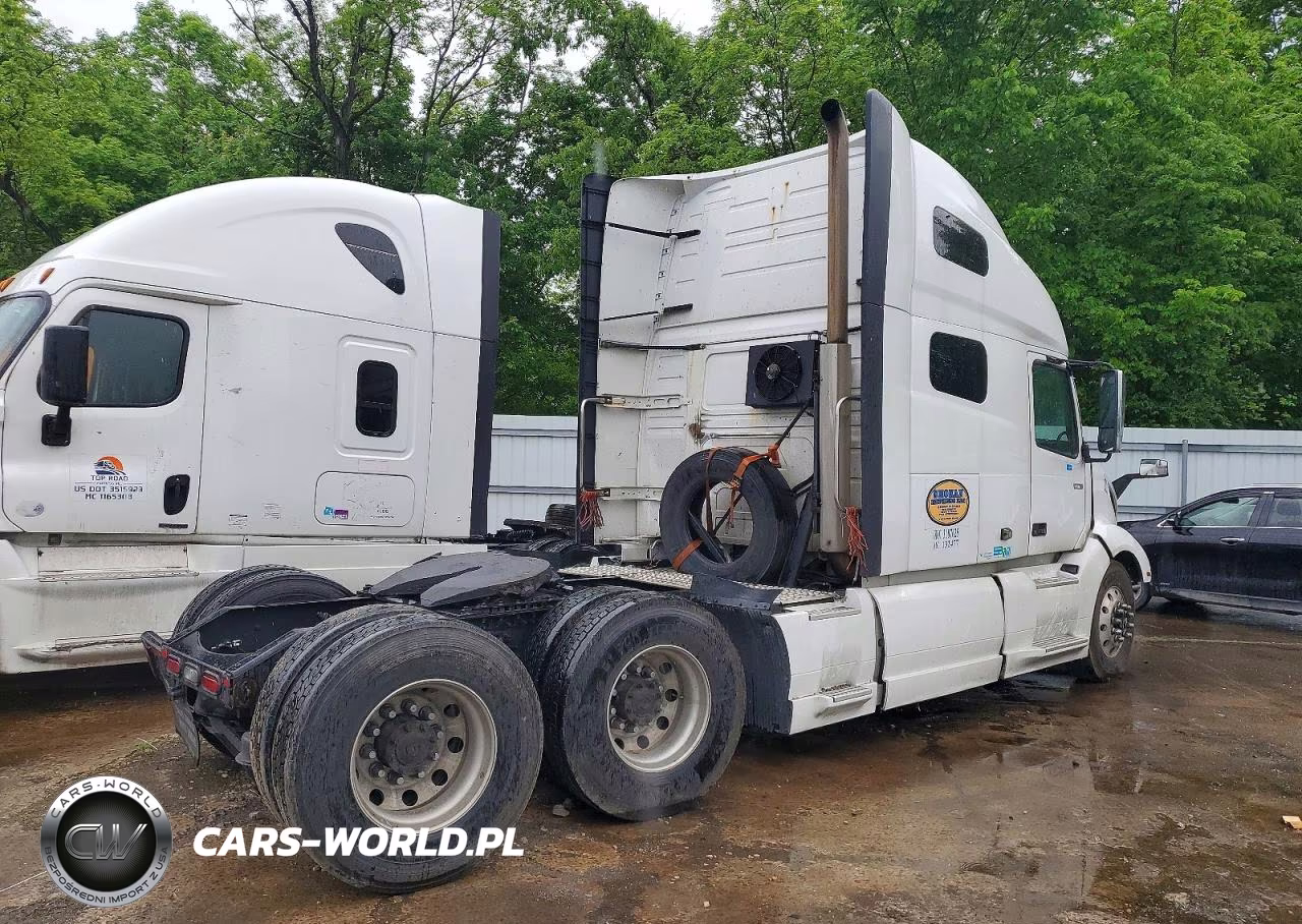 2021 Volvo Vn VIN:4V4NC9EH6MN270511 - 4