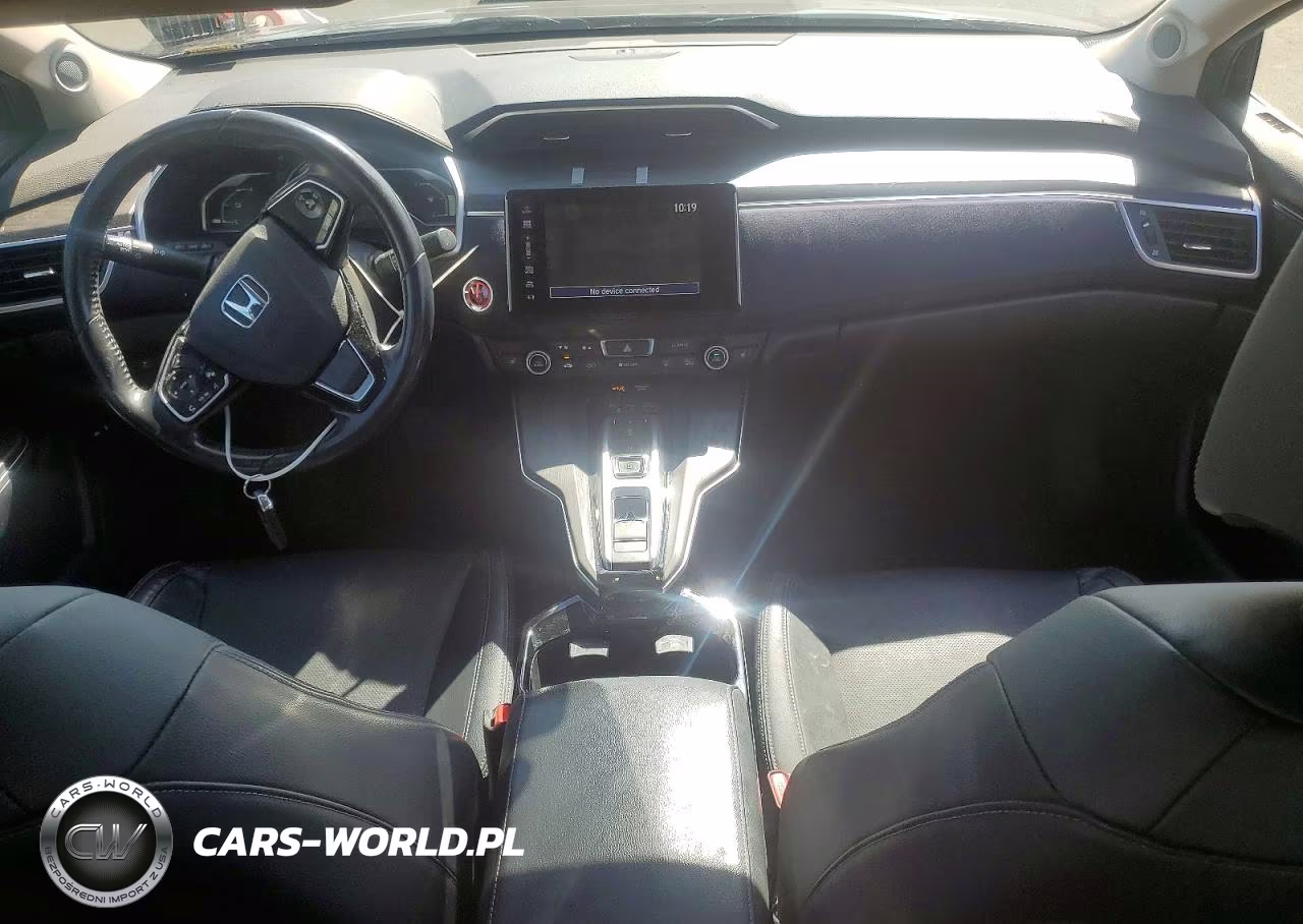 2018 Honda Clarity Touring VIN:JHMZC5F32JC009620 - 8