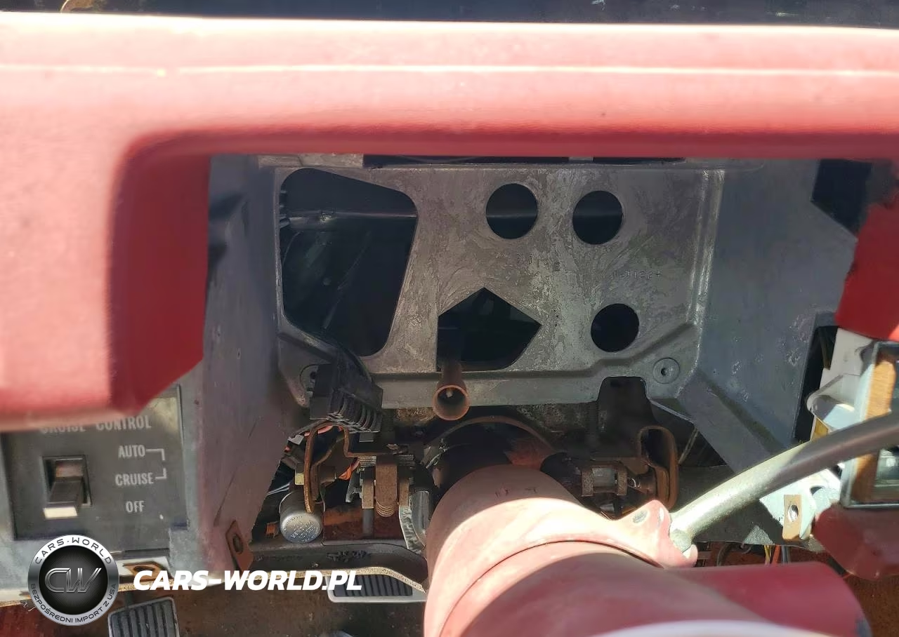 1977 Cadillac Eldorado VIN:6L47S7Q275968 - 9