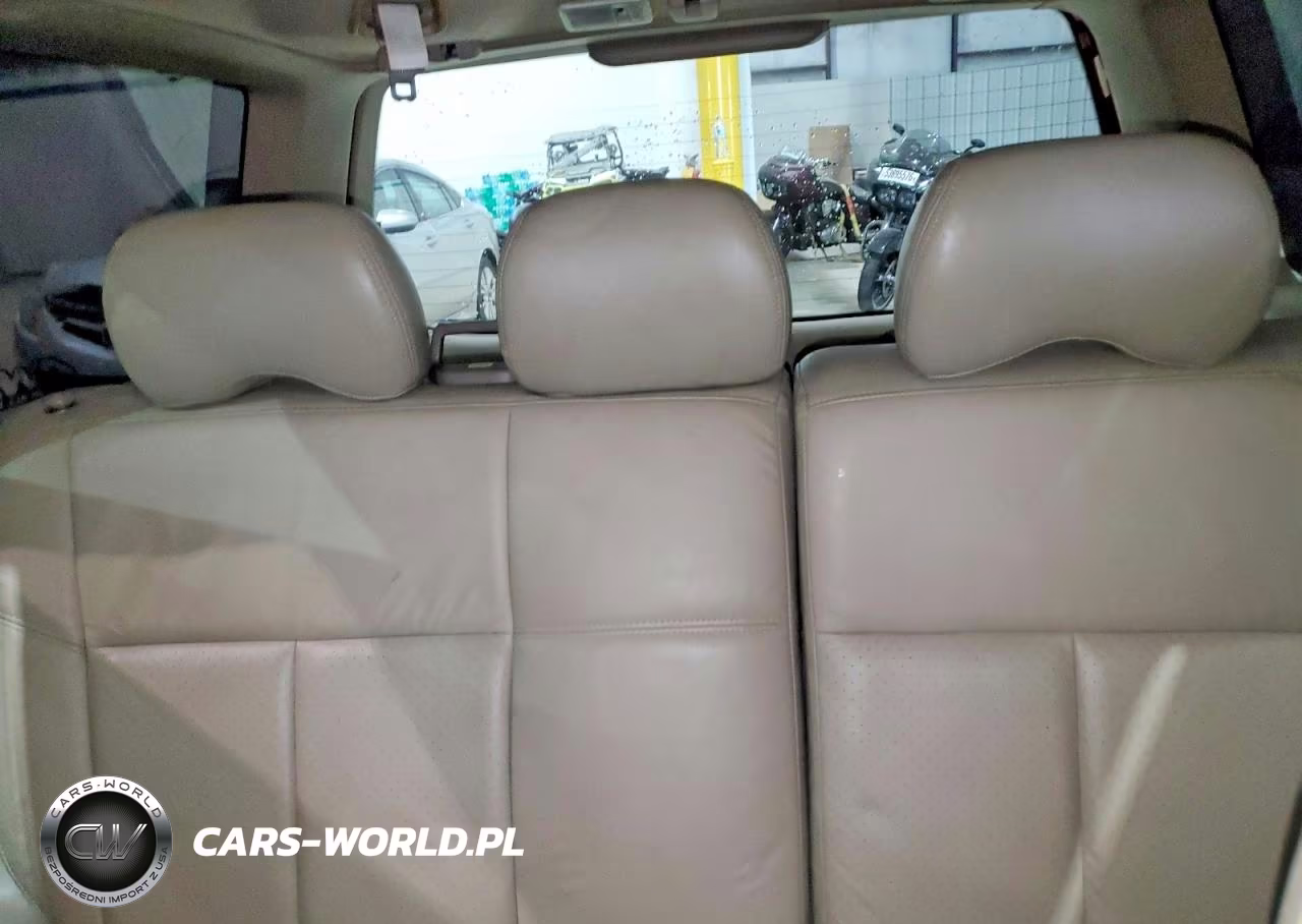 SUBARU FORESTER S VIN:JF1SF65581H745912 - 10
