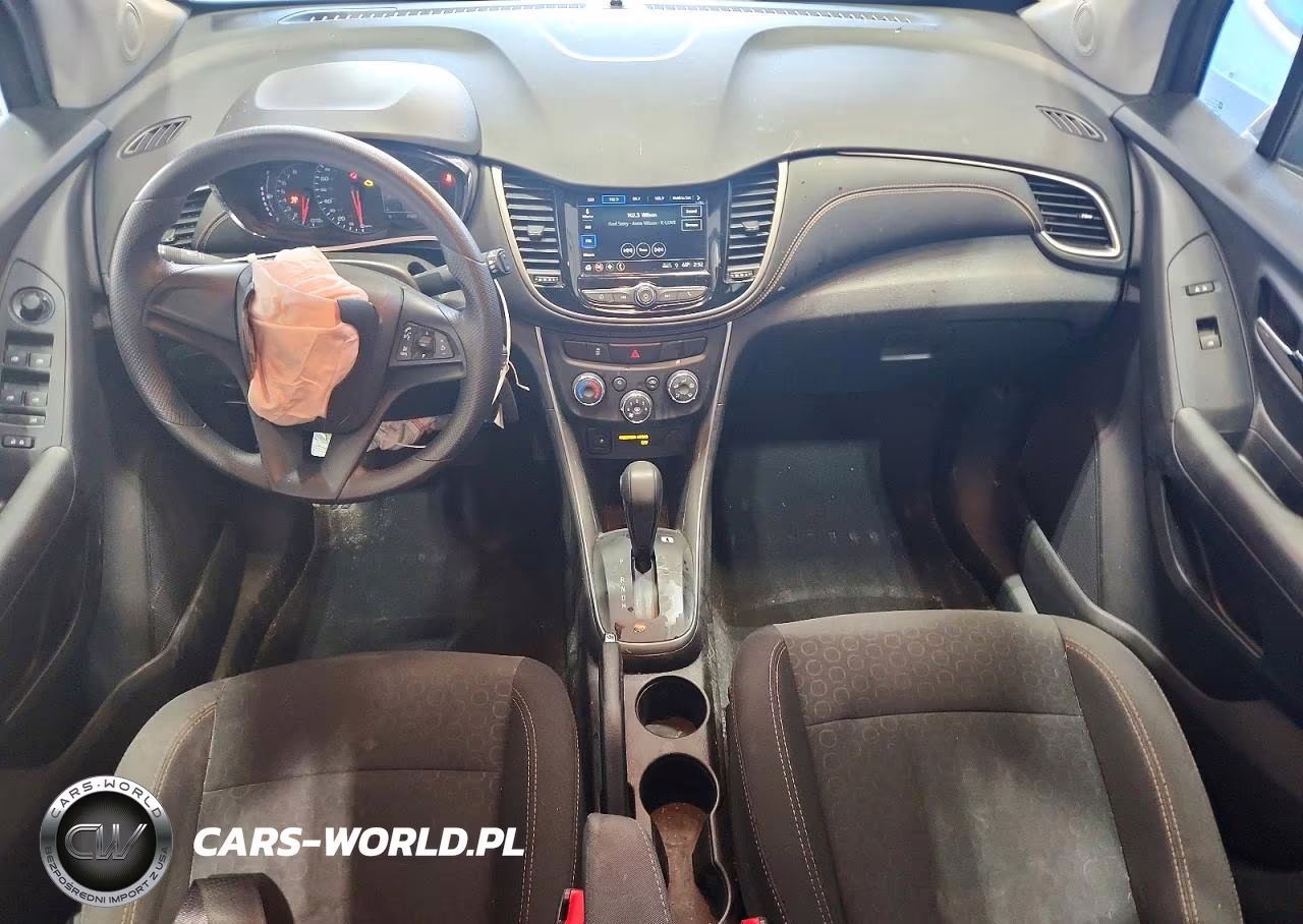 2018 Chevrolet Trax Ls VIN:3GNCJNSB1JL289892 - 8