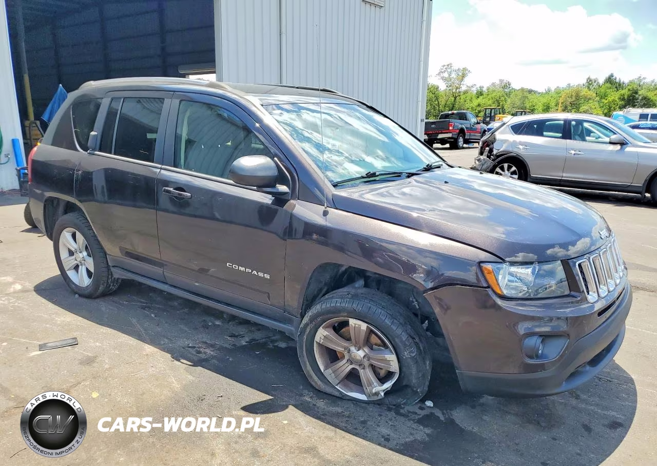 2014 Jeep Compass Sport VIN:1C4NJCBB7ED819333 - 4