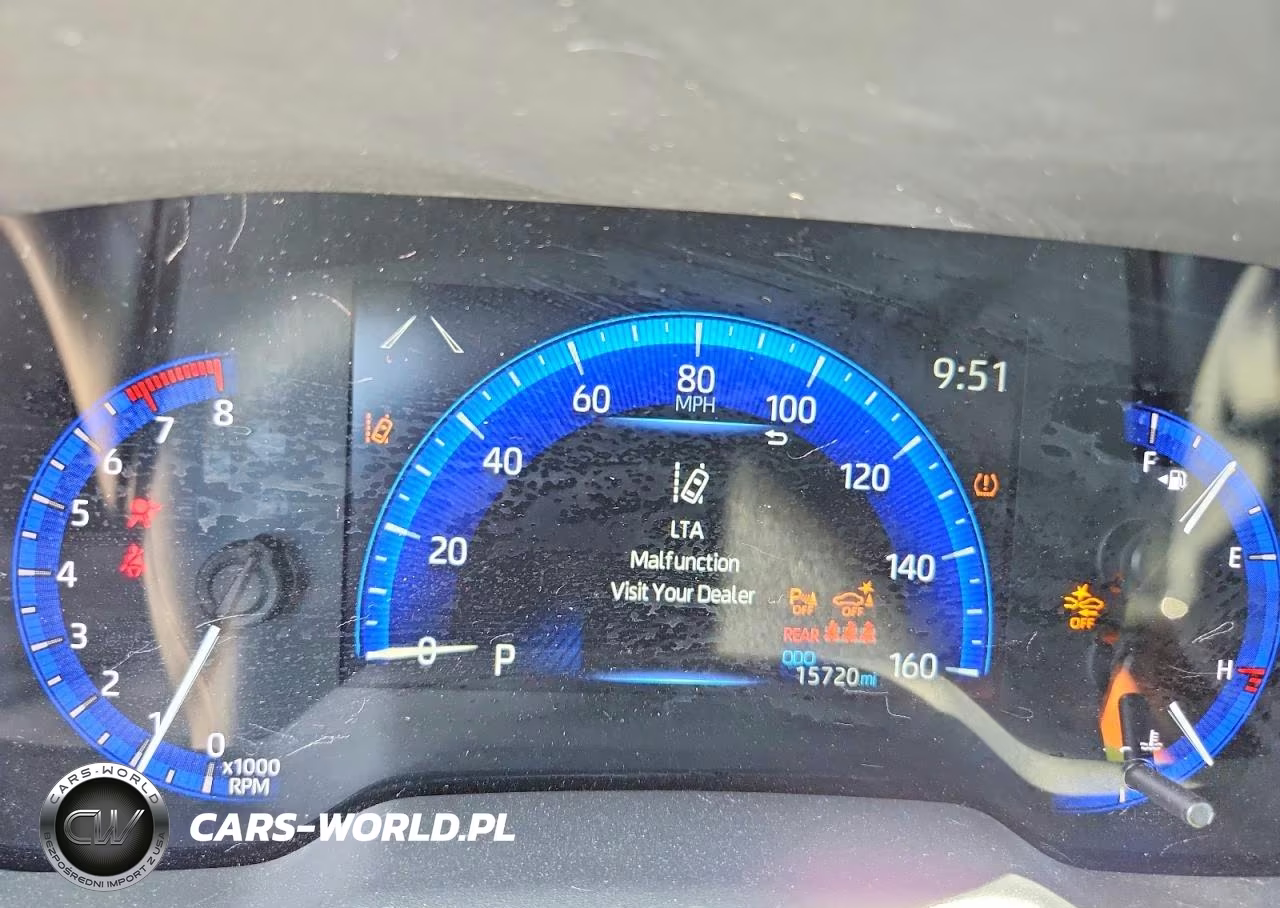 2022 Toyota Corolla Cross Xle VIN:7MUDAAAG4NV019029 - 9