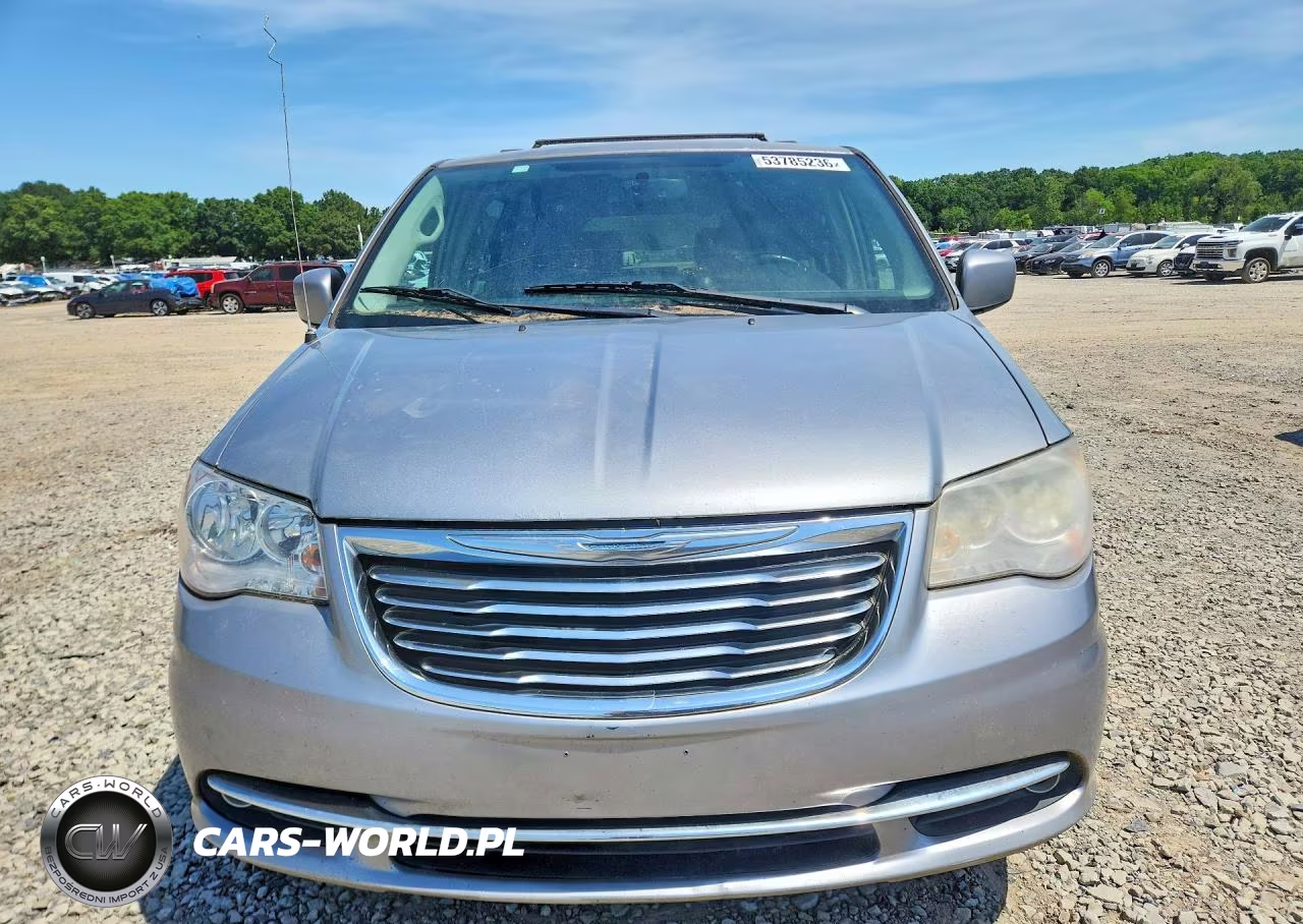 2013 Chrysler Town & Country Touring VIN:2C4RC1BG0DR656385 - 5