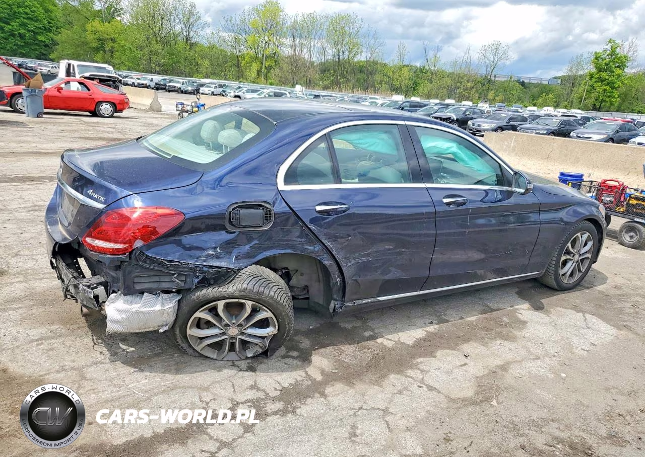 2017 Mercedes-Benz C 300 4Matic VIN:55SWF4KB1HU196296 - 3