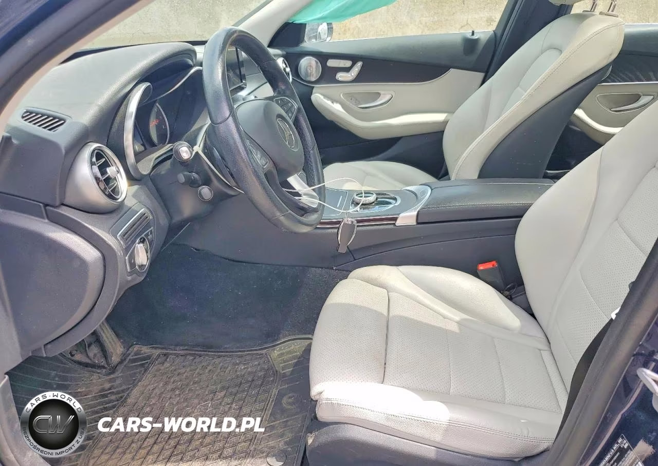 2017 Mercedes-Benz C 300 4Matic VIN:55SWF4KB1HU196296 - 7