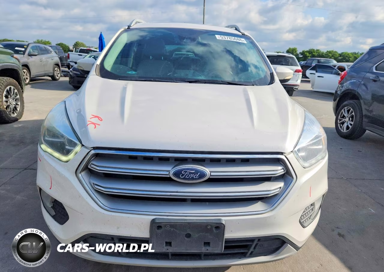 2017 Ford Escape Titanium VIN:1FMCU9J96HUB43814 - 5