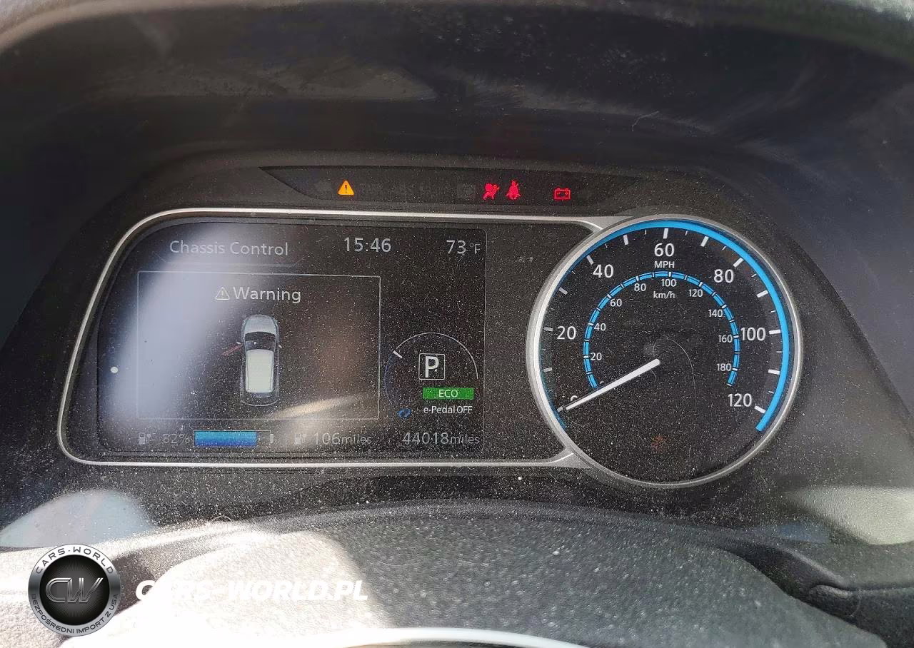 2018 Nissan Leaf S VIN:1N4AZ1CP3JC316880 - 9