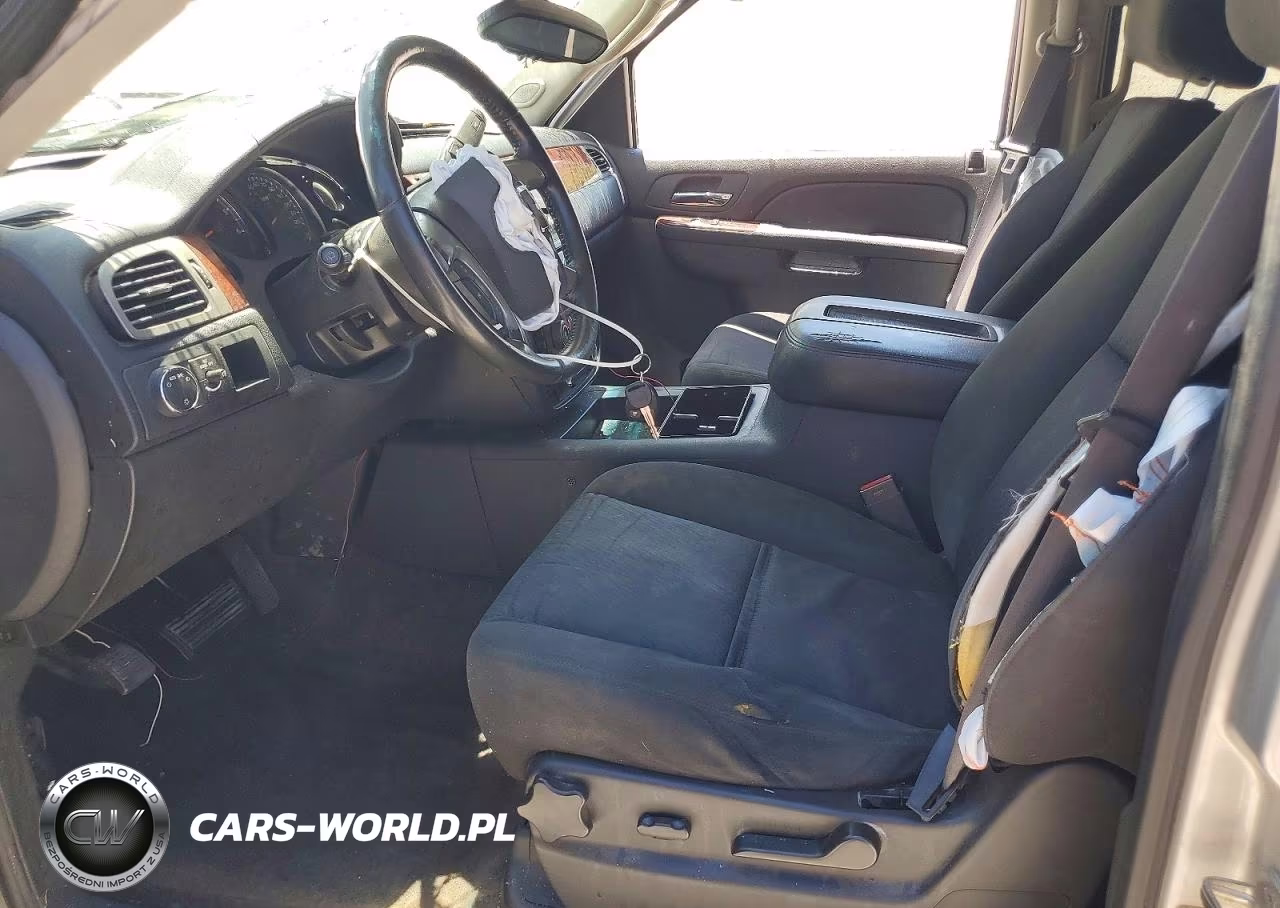 2011 Chevrolet Tahoe C1500 Ls VIN:1GNSCAE03BR336889 - 7