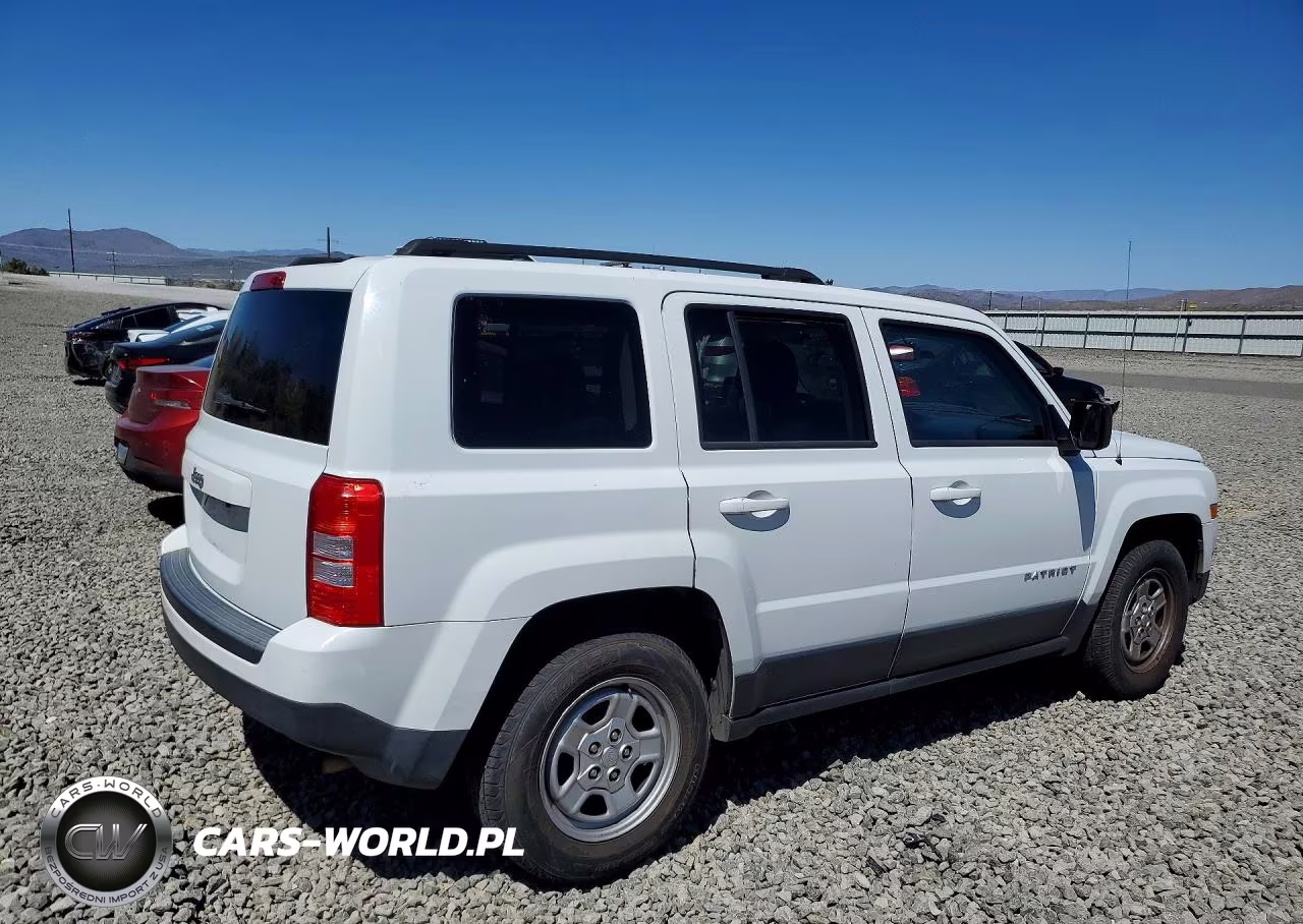 2016 Jeep Patriot Sport VIN:1C4NJPBA3GD744003 - 3