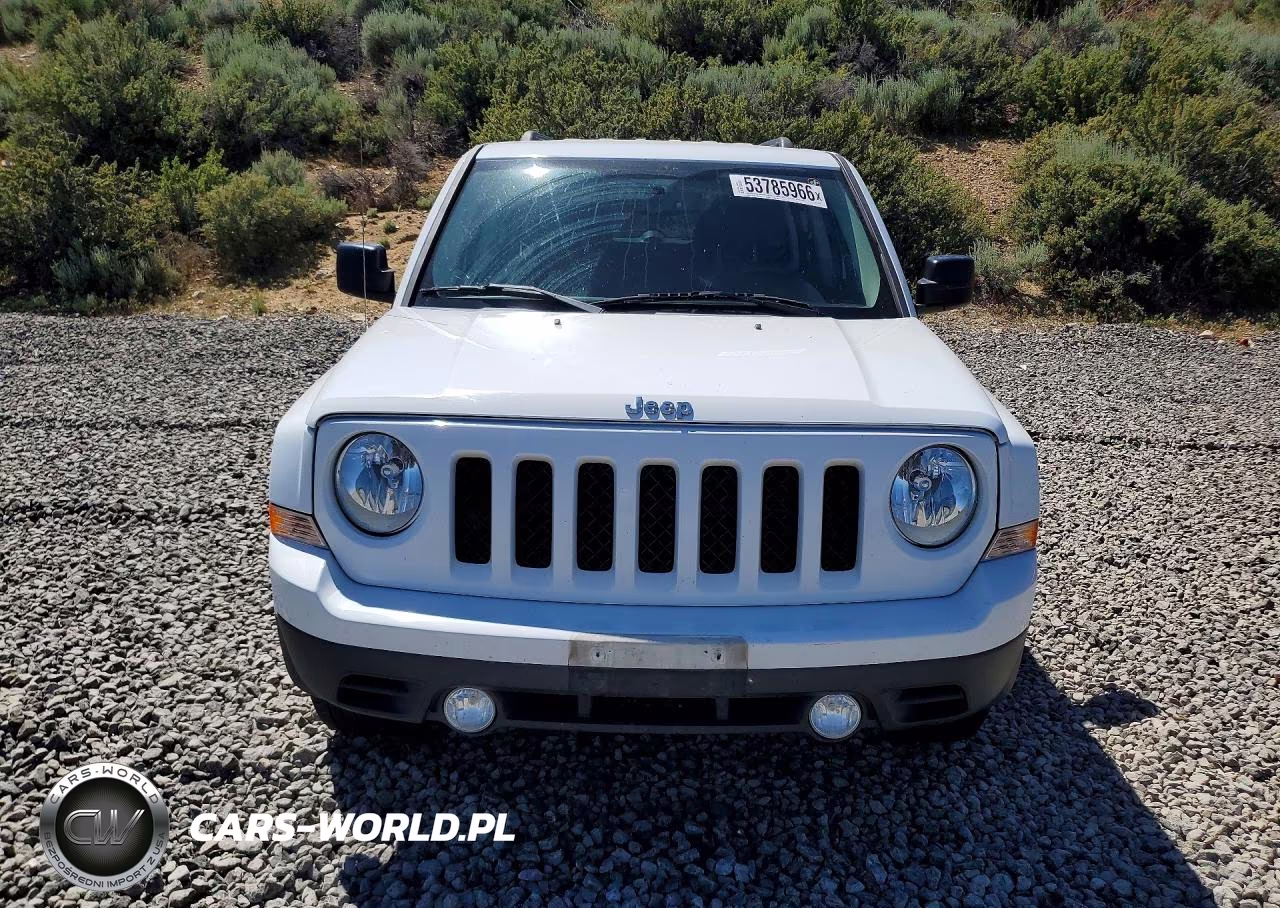 2016 Jeep Patriot Sport VIN:1C4NJPBA3GD744003 - 5