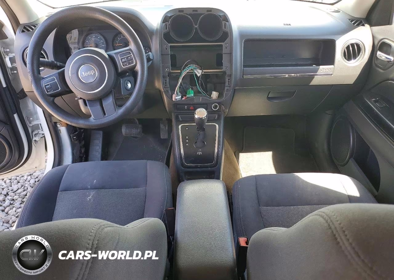 2016 Jeep Patriot Sport VIN:1C4NJPBA3GD744003 - 8