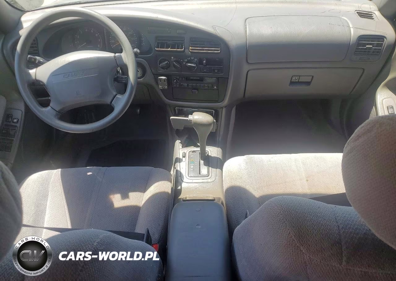 1995 Toyota Camry Le VIN:4T1GK12E2SU079976 - 8
