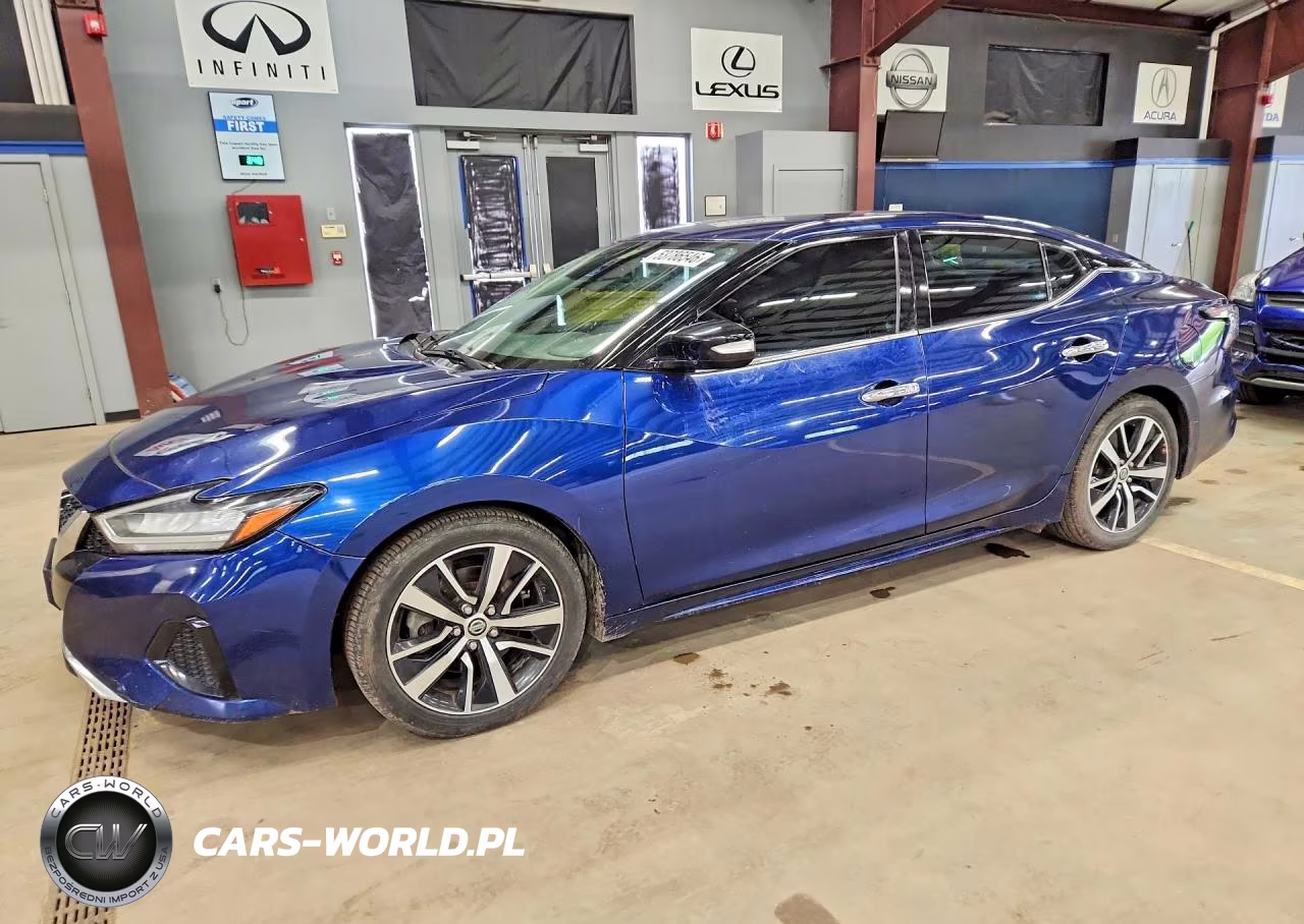 2022 Nissan Maxima Sv