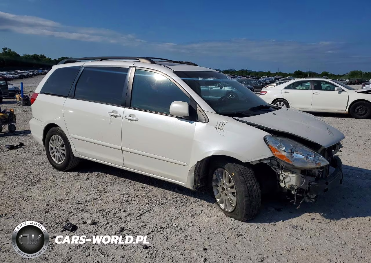 2010 Toyota Sienna Xle VIN:5TDYK4CC9AS319616 - 4