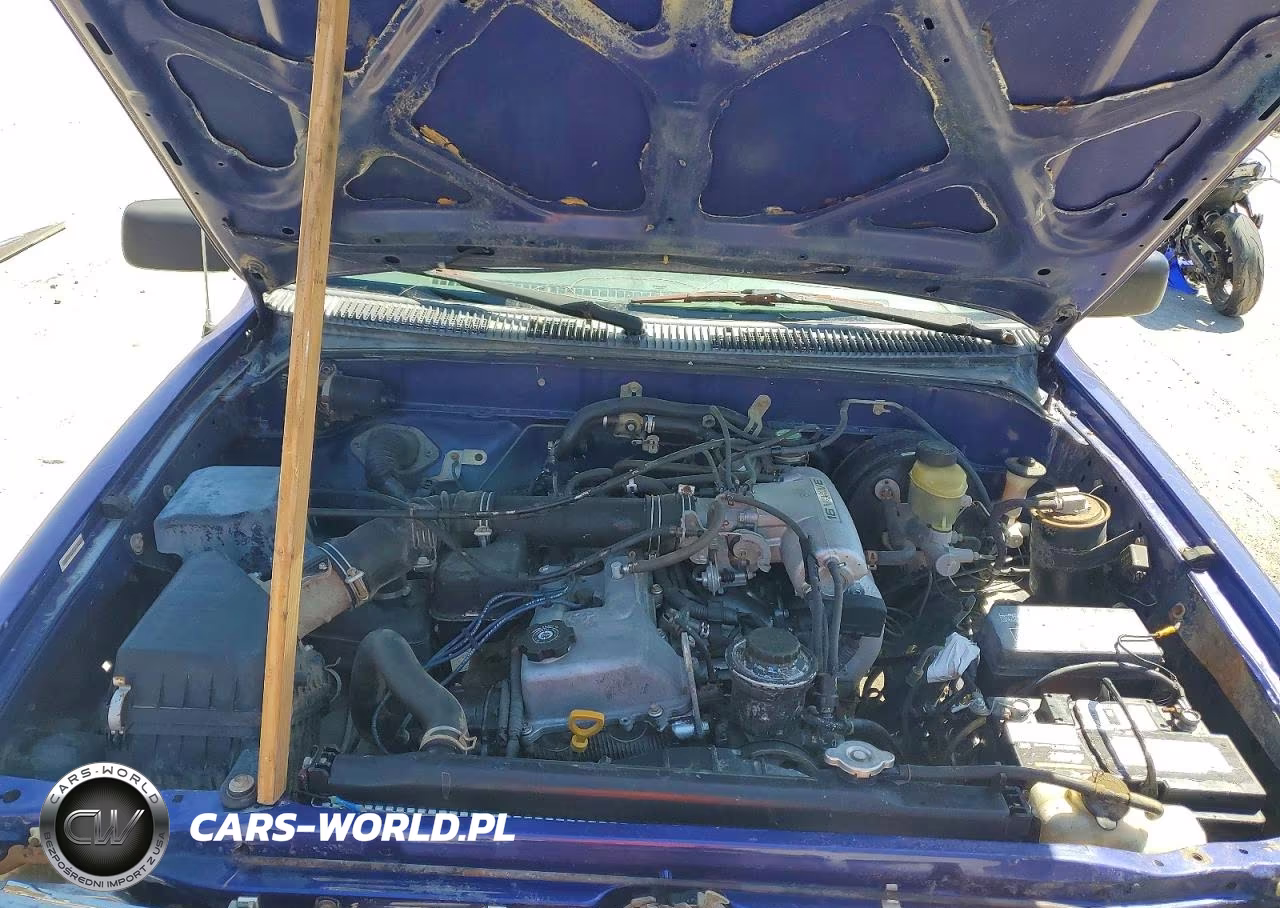 1995 Toyota Tacoma Xtracab VIN:4TAUN73C8SZ064900 - 11