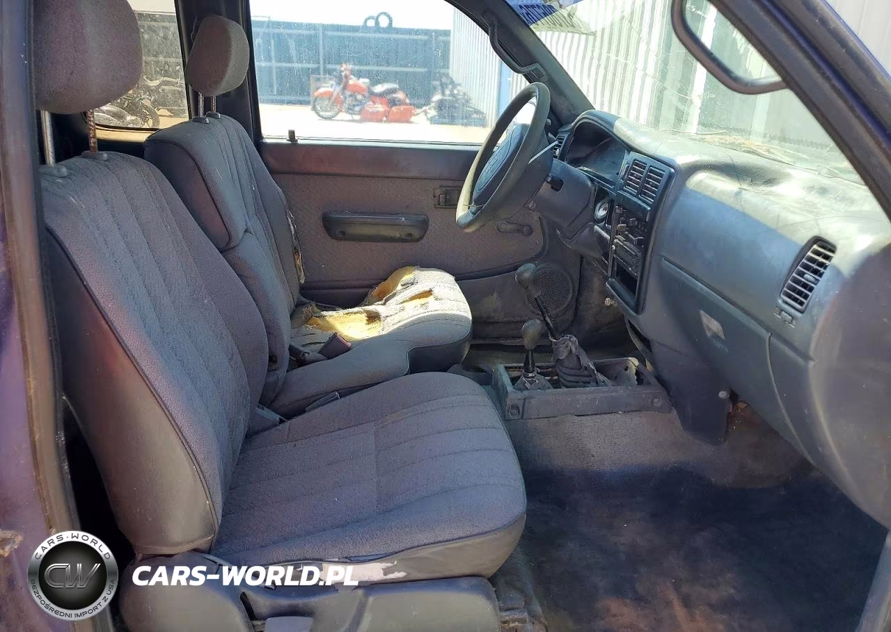 1995 Toyota Tacoma Xtracab VIN:4TAUN73C8SZ064900 - 7