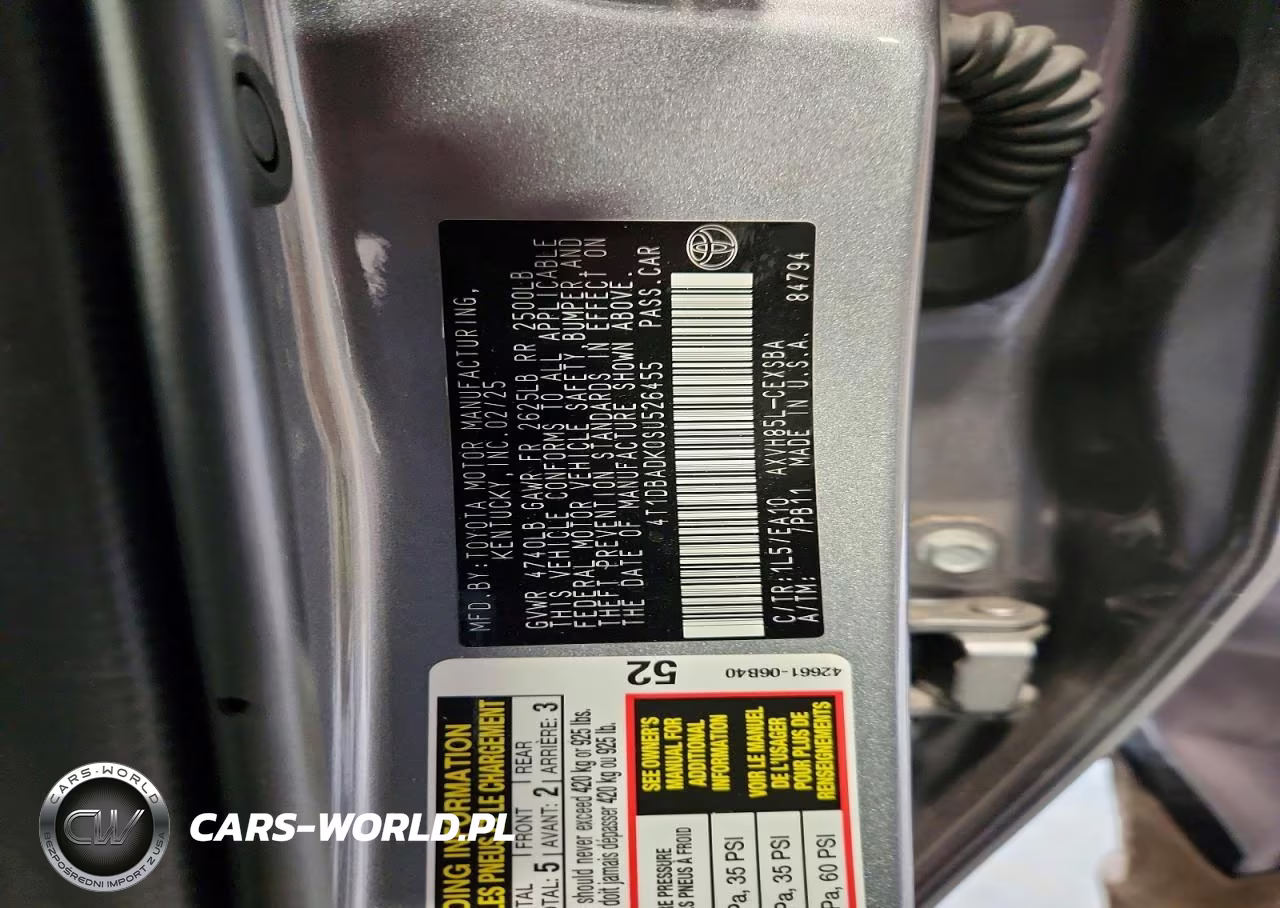 2025 Toyota Camry Se VIN:4T1DBADK0SU526455 - 12
