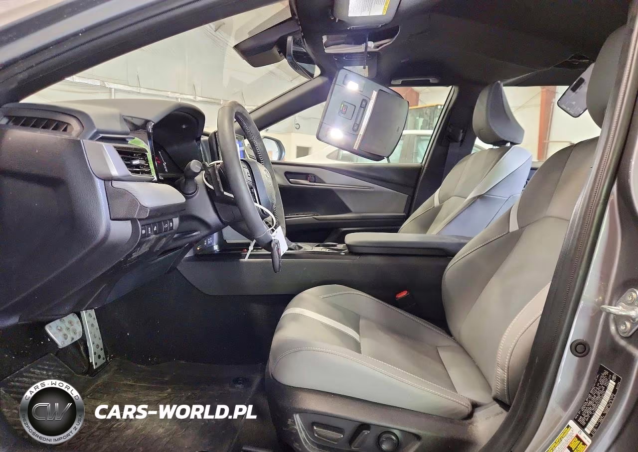 2025 Toyota Camry Se VIN:4T1DBADK0SU526455 - 7