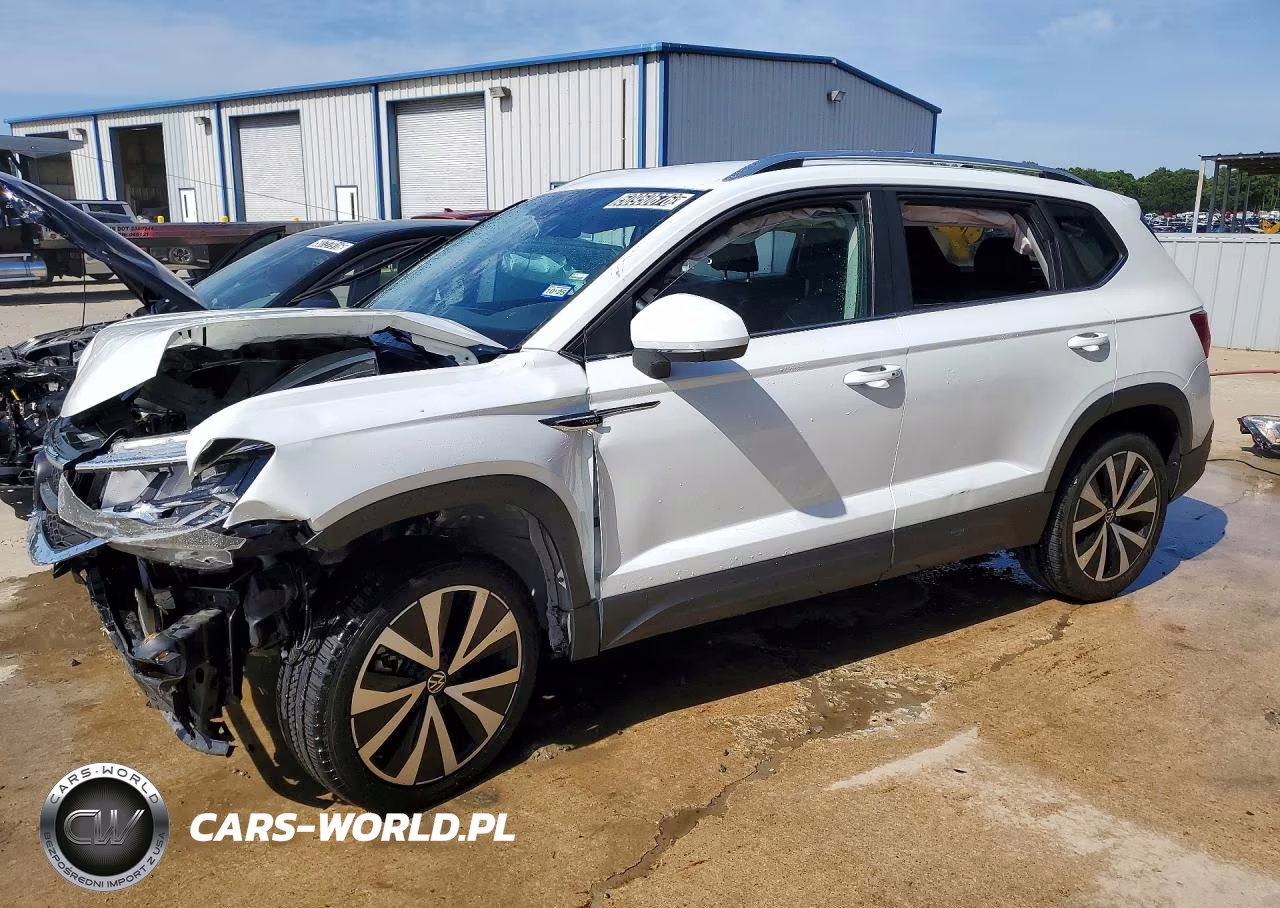 2024 Volkswagen Taos Se