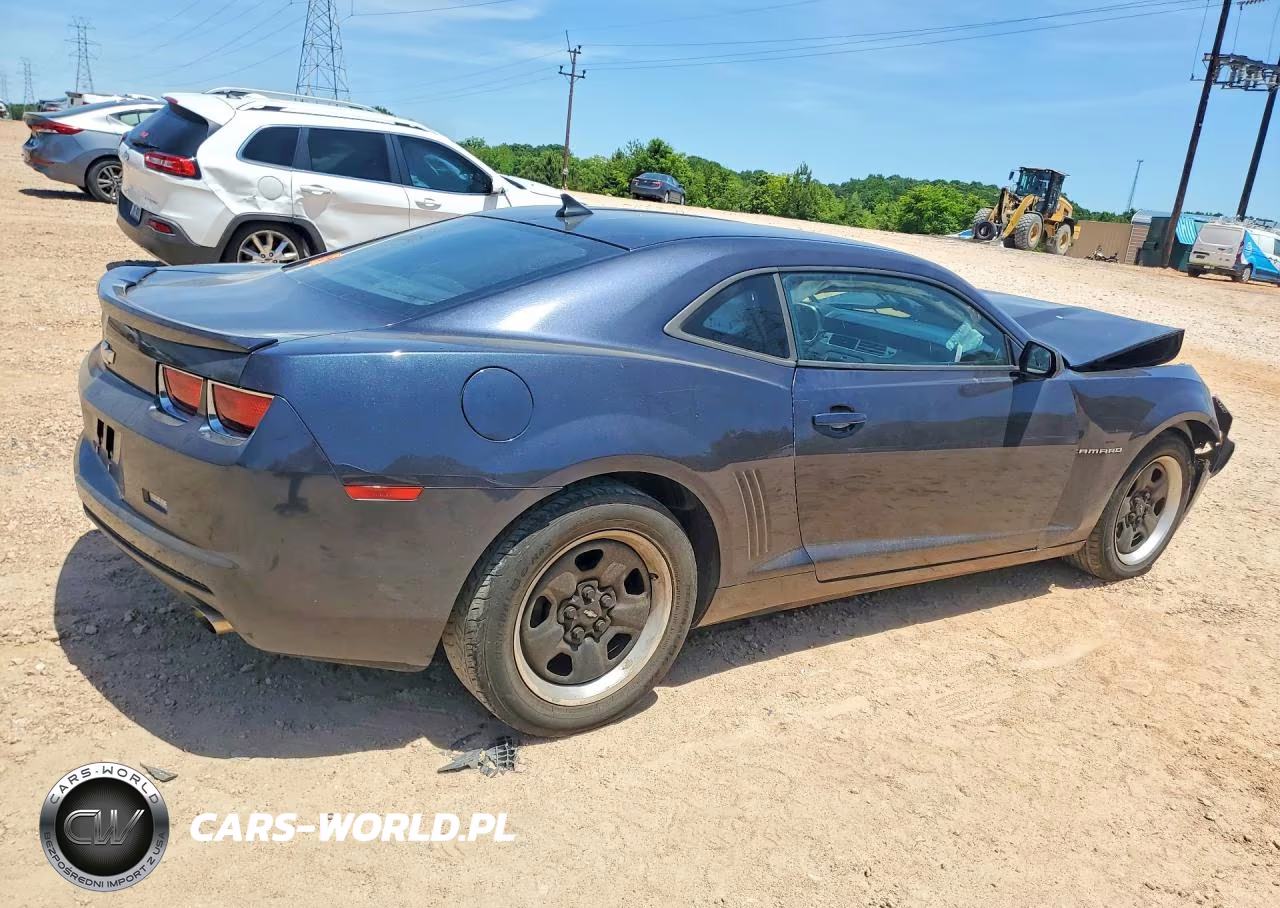 2013 Chevrolet Camaro Ls VIN:2G1FA1E34D9210301 - 3