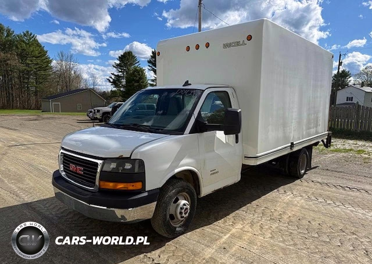 2019 GMC Savana Cut