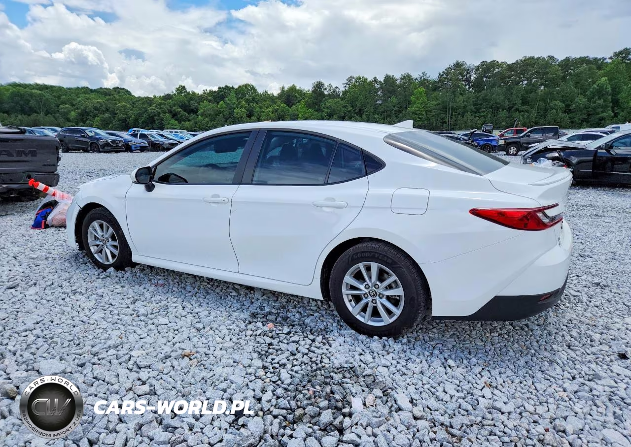 2025 Toyota Camry Le VIN:4T1DAACK3SU202792 - 2