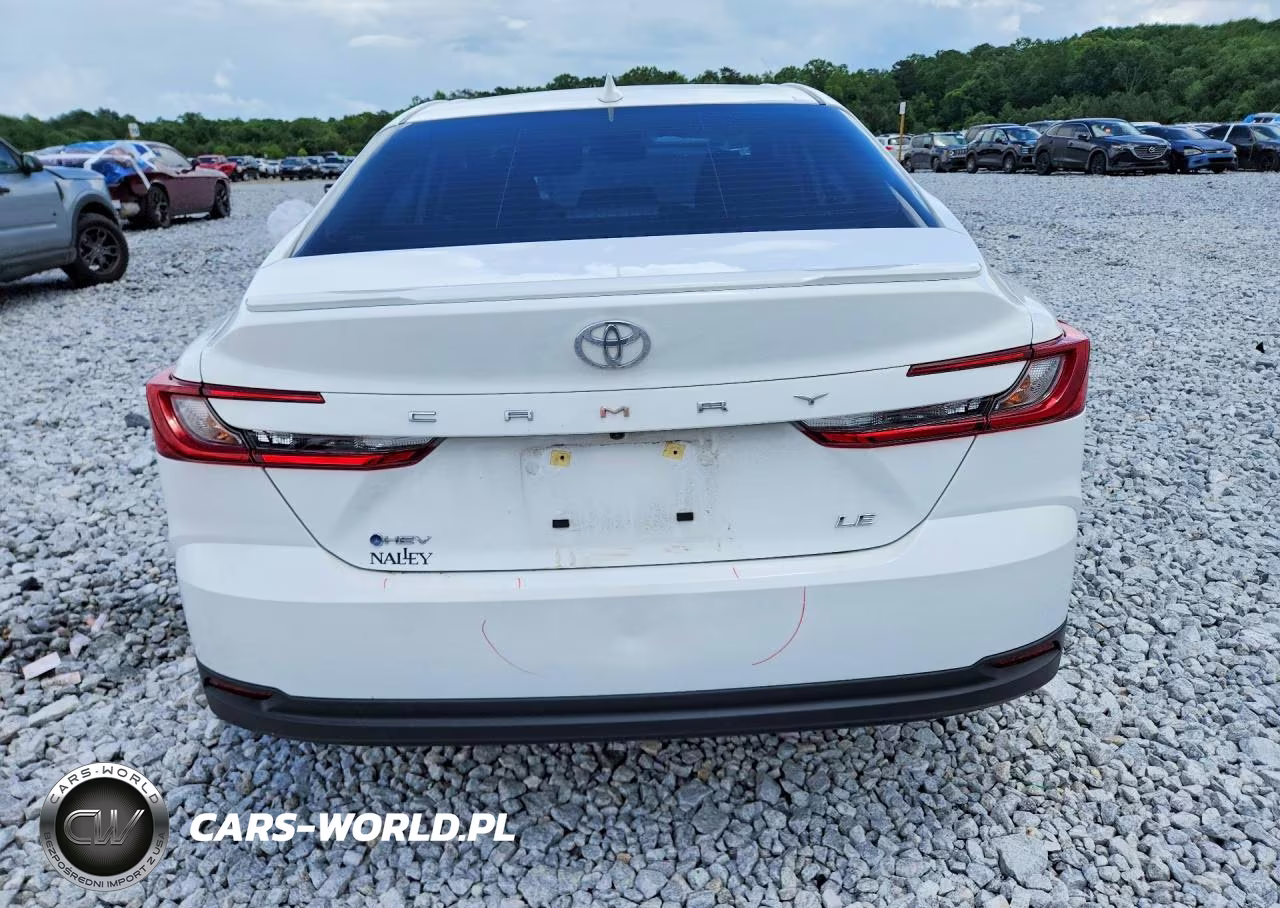 2025 Toyota Camry Le VIN:4T1DAACK3SU202792 - 6