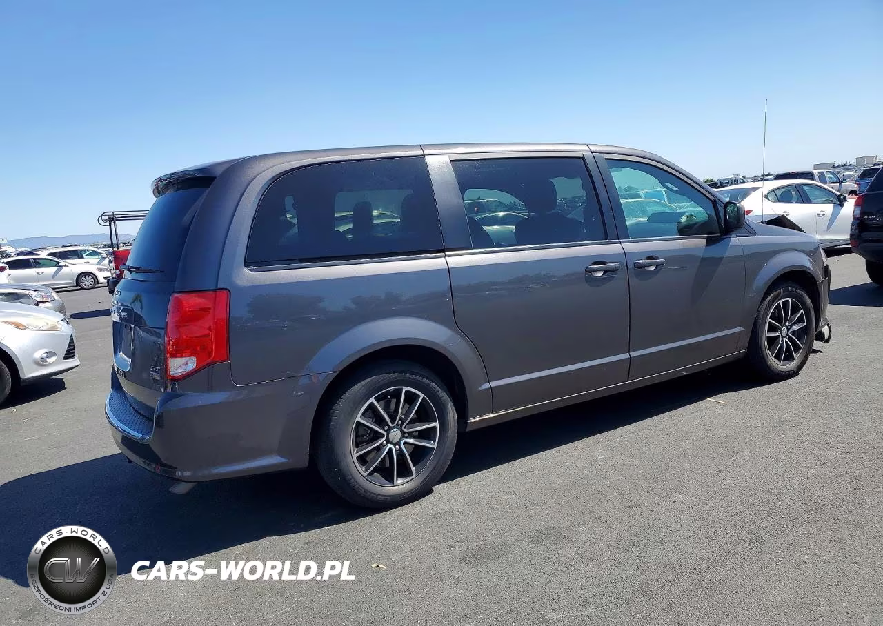 2019 Dodge Cara Grand VIN:2C4RDGEG0KR646058 - 3