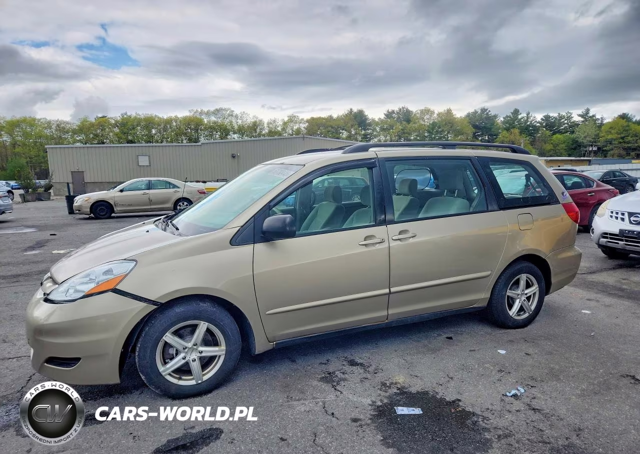 2008 Toyota Sienna Ce 7-Passenger