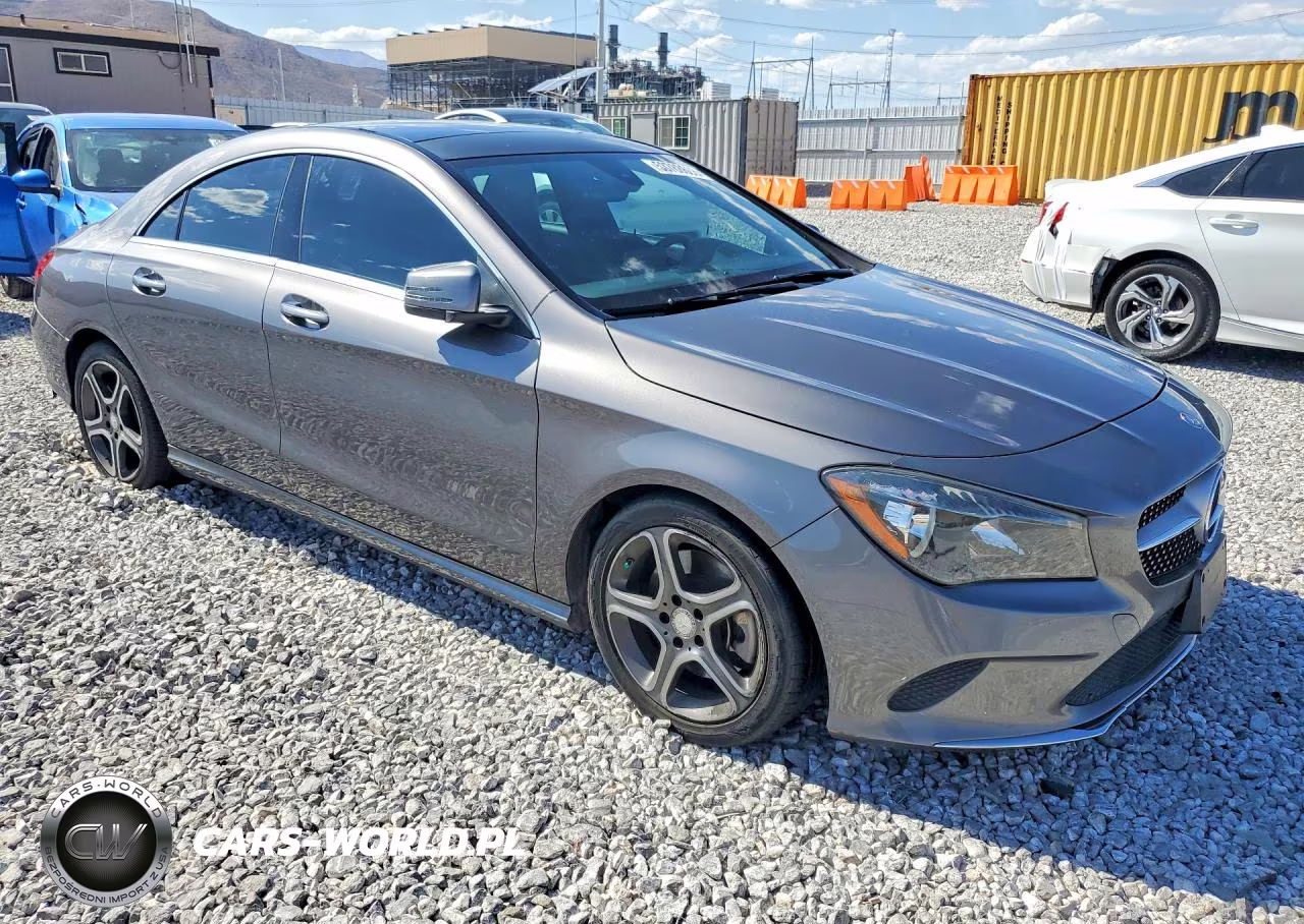2018 Mercedes-Benz Cla 250 4Matic VIN:WDDSJ4GB9JN517327 - 4