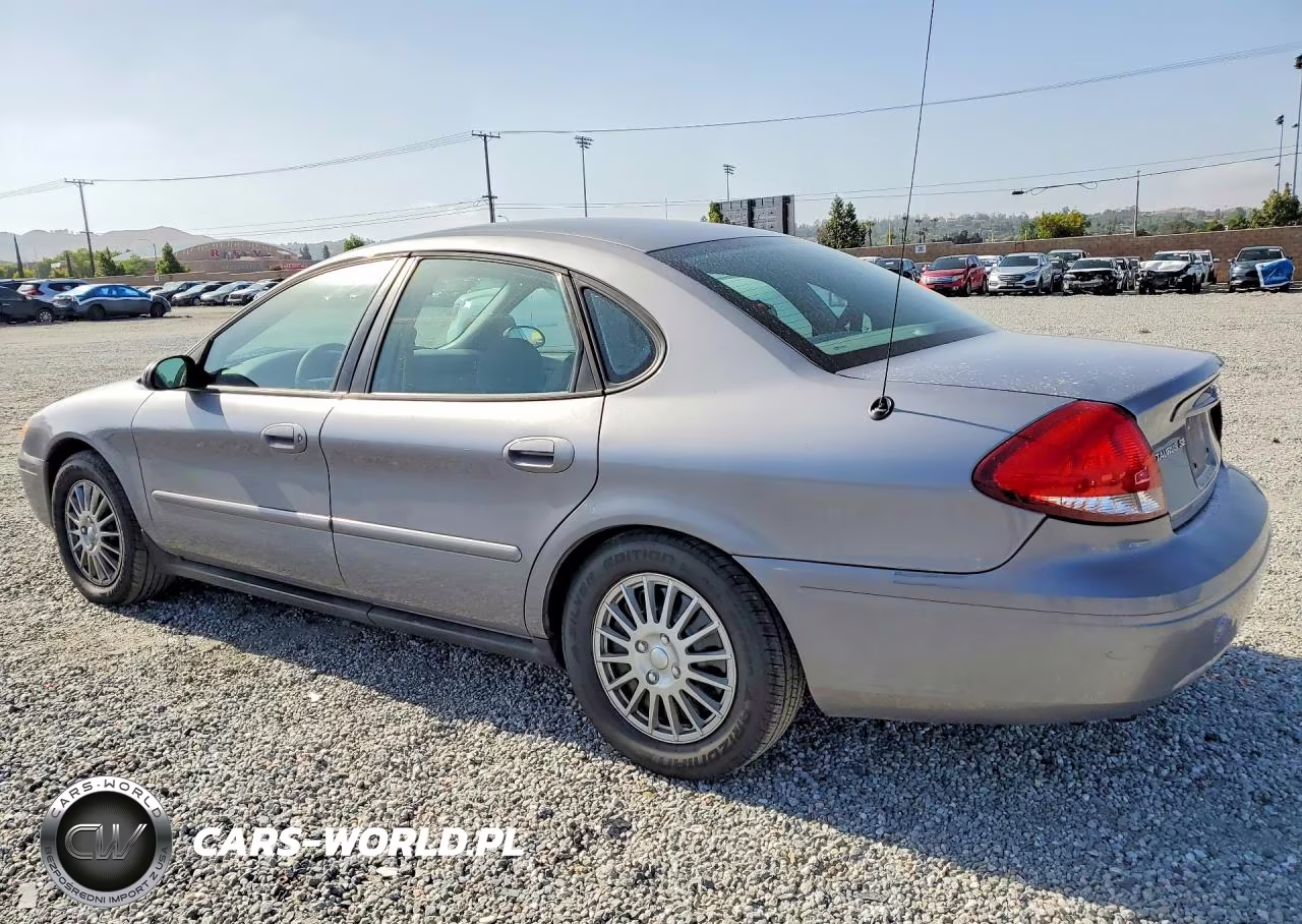 2006 Ford Taurus Se VIN:1FAFP53U16A250261 - 2