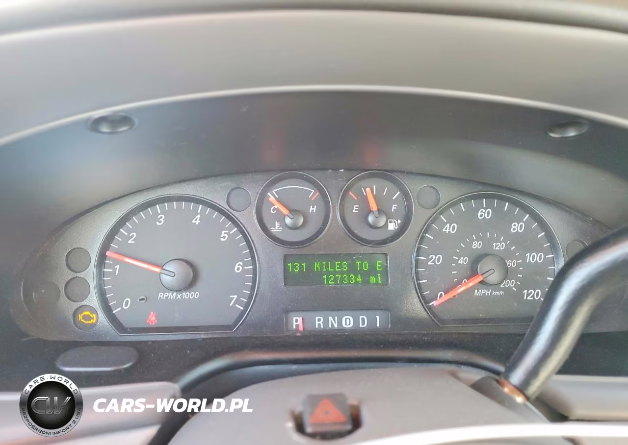 2006 Ford Taurus Se VIN:1FAFP53U16A250261 - 9