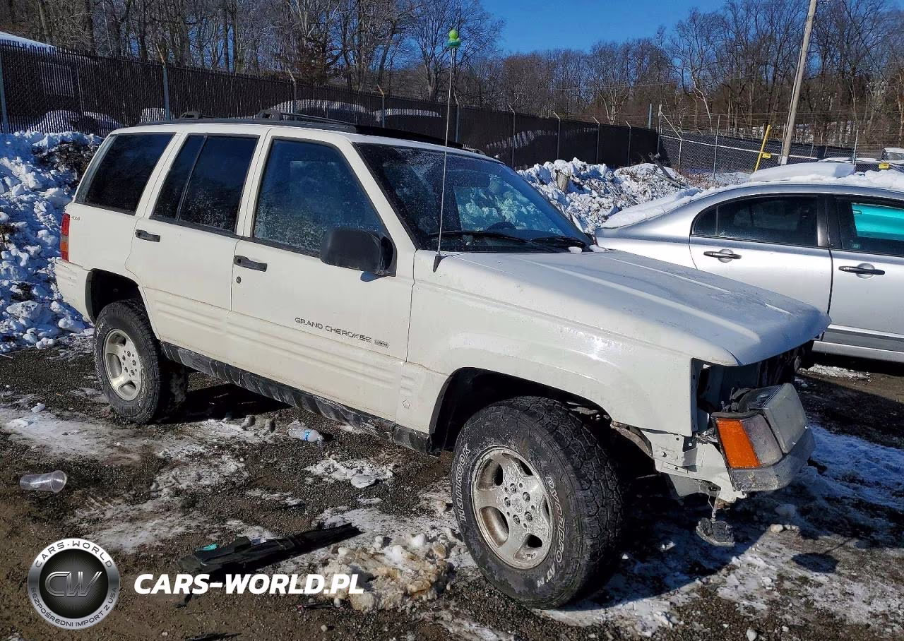 1998 Jeep Grand Cherokee Laredo VIN:1J4GZ48S3WC341136 - 4