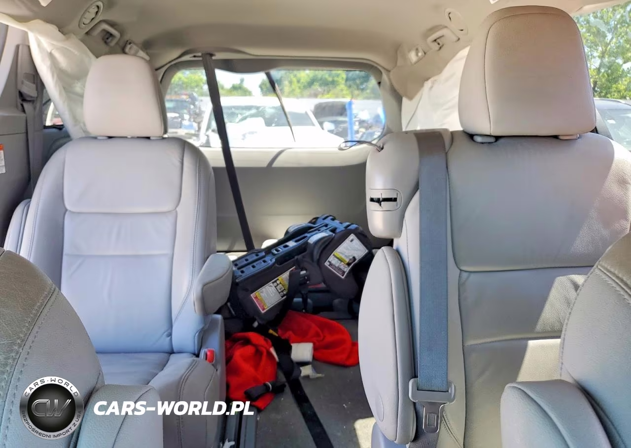 2017 Toyota Sienna Xle 8-Passenger VIN:5TDYZ3DC2HS821415 - 10