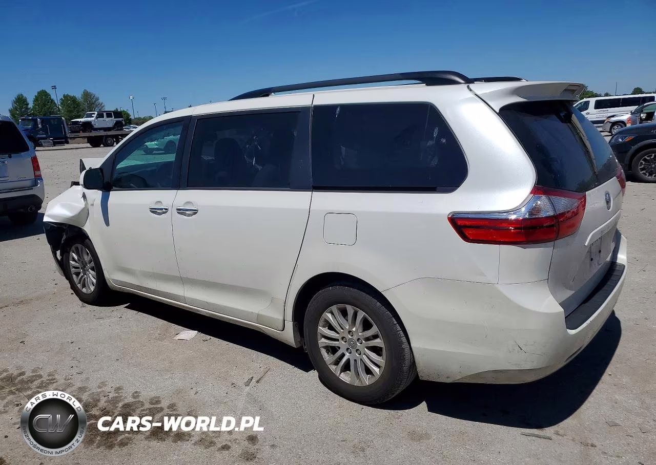 2017 Toyota Sienna Xle 8-Passenger VIN:5TDYZ3DC2HS821415 - 2