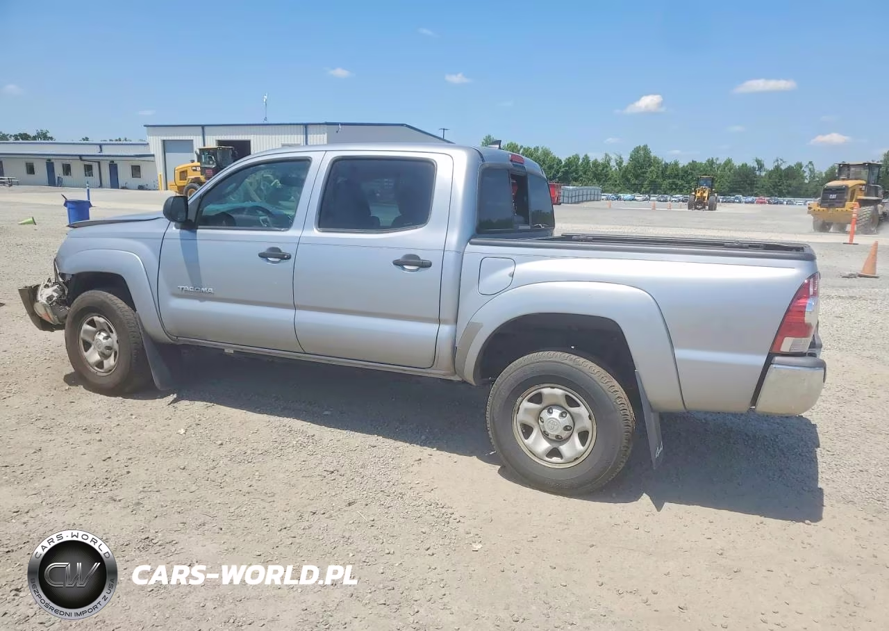 2015 Toyota Tacoma V6 VIN:3TMLU4EN5FM182359 - 2